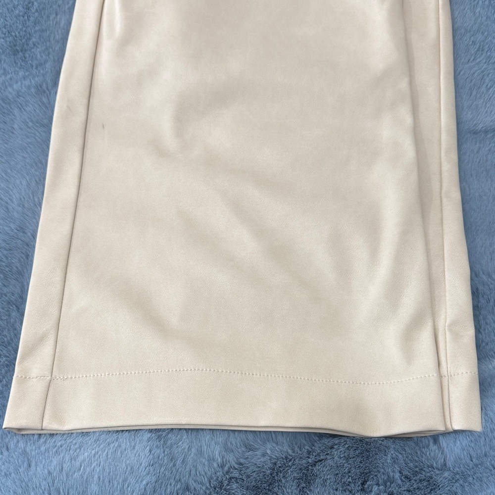 Faux Leather Wide-Leg Cargo Pants - Cream - Picture 9 of 10